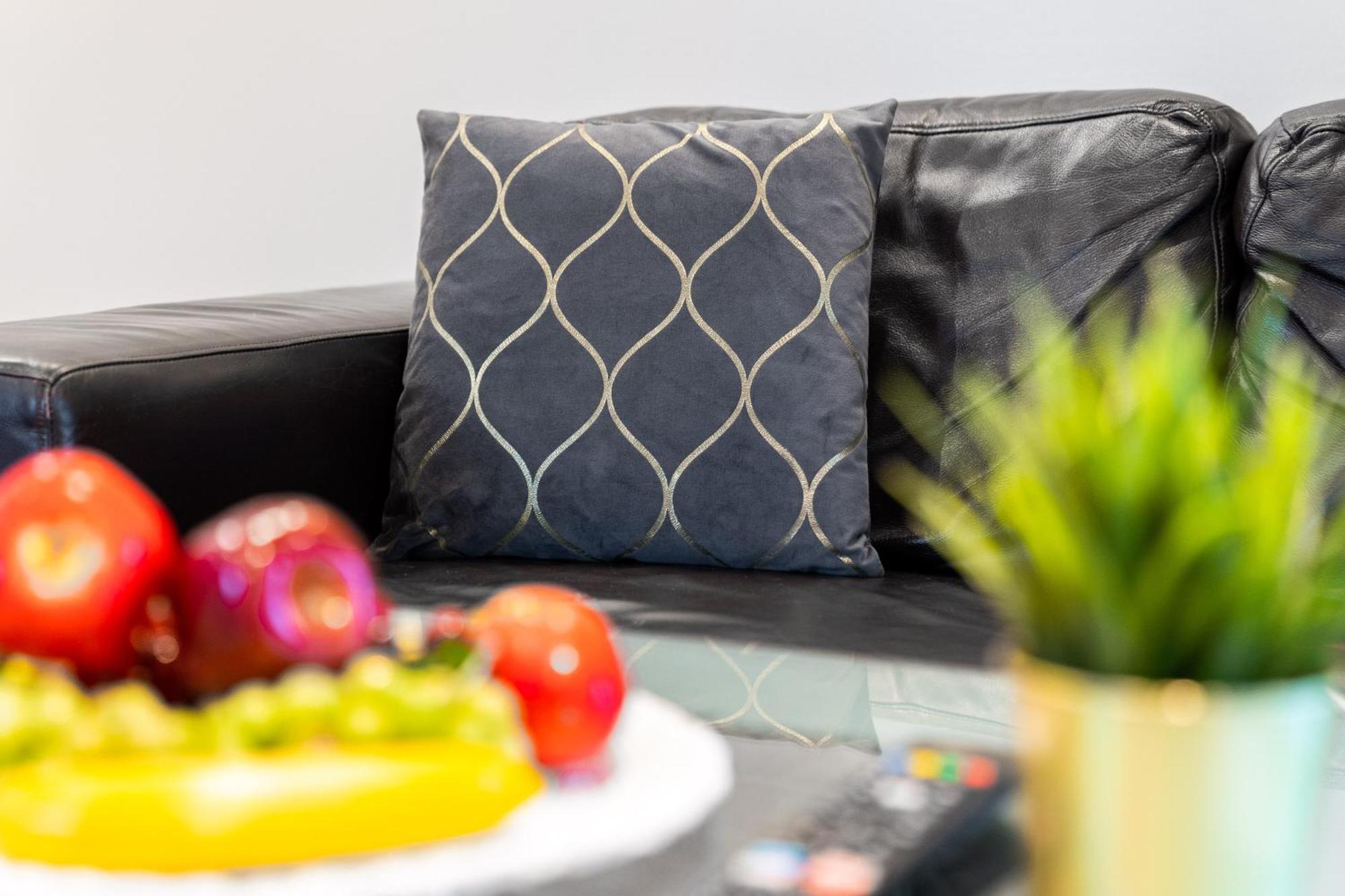 City Centre Apartment - 2 Bedroom - Secure Parking - Top Rated - 201M Birmingham Exteriér fotografie